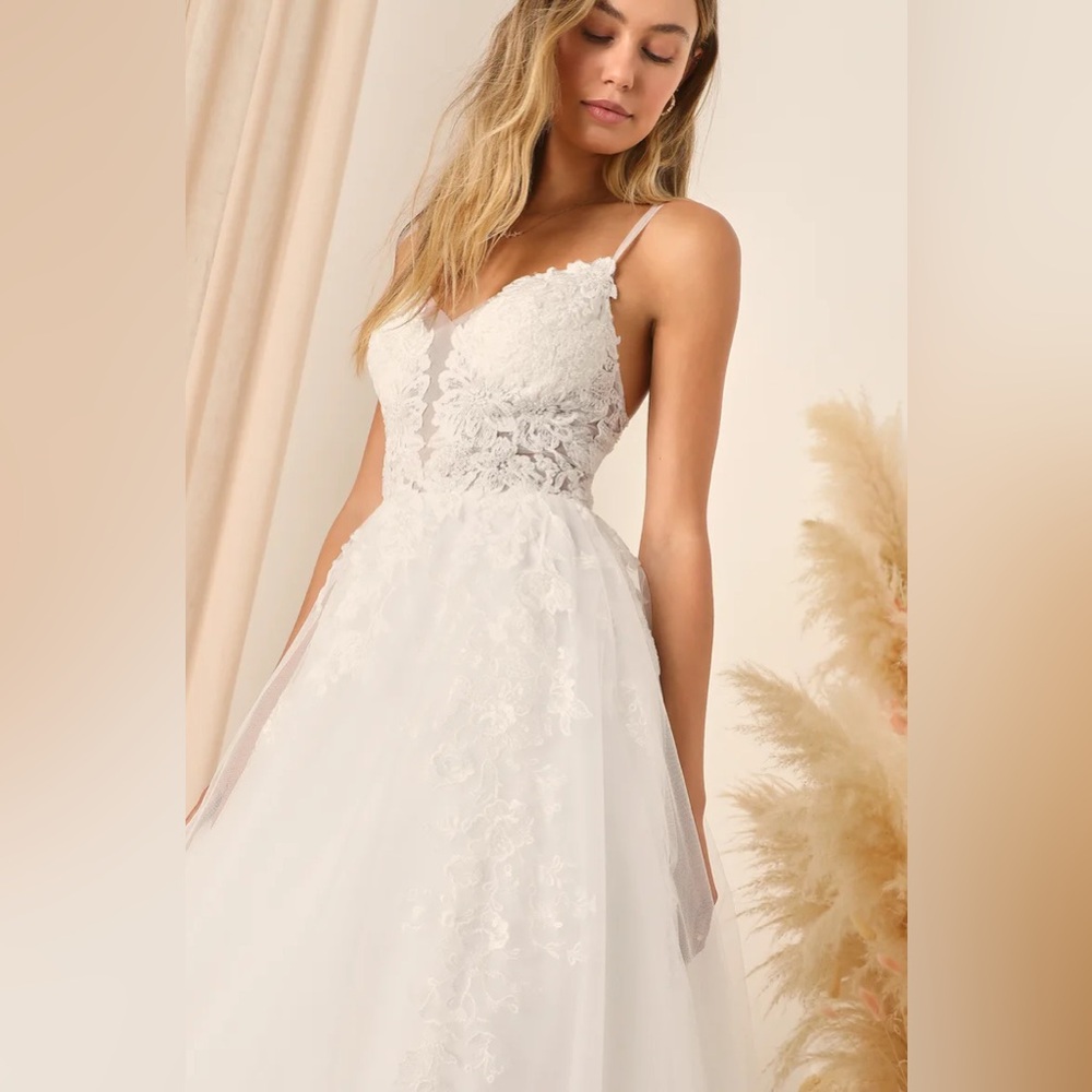 Height of Love White Embroidered Beaded Backless A-Line Gown - Picture 3 of 5
